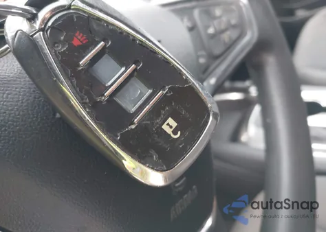 2018 Chevrolet Malibu Lt z USA, uszkodzony, nr VIN 1G1ZD5ST5JF104698